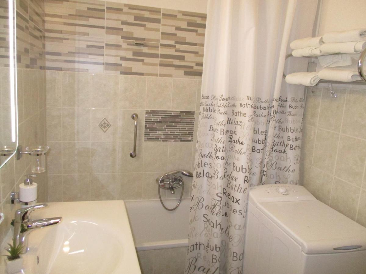 Ferencesek Apartman Pécs Exterior foto