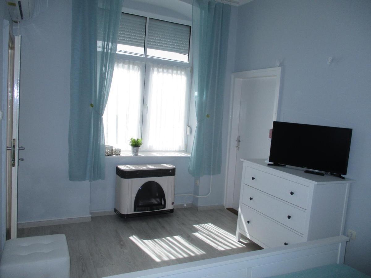 Ferencesek Apartman Pécs Exterior foto