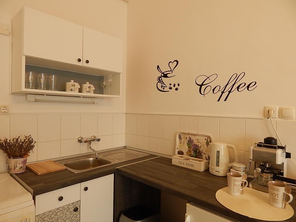 Ferencesek Apartman Pécs Exterior foto