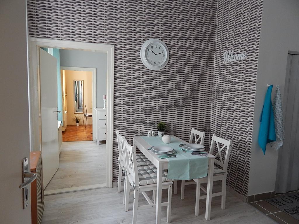 Ferencesek Apartman Pécs Exterior foto